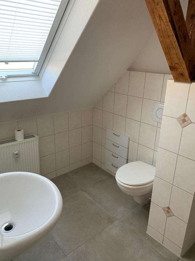 Nuertingen Zimmer ภายนอก รูปภาพ