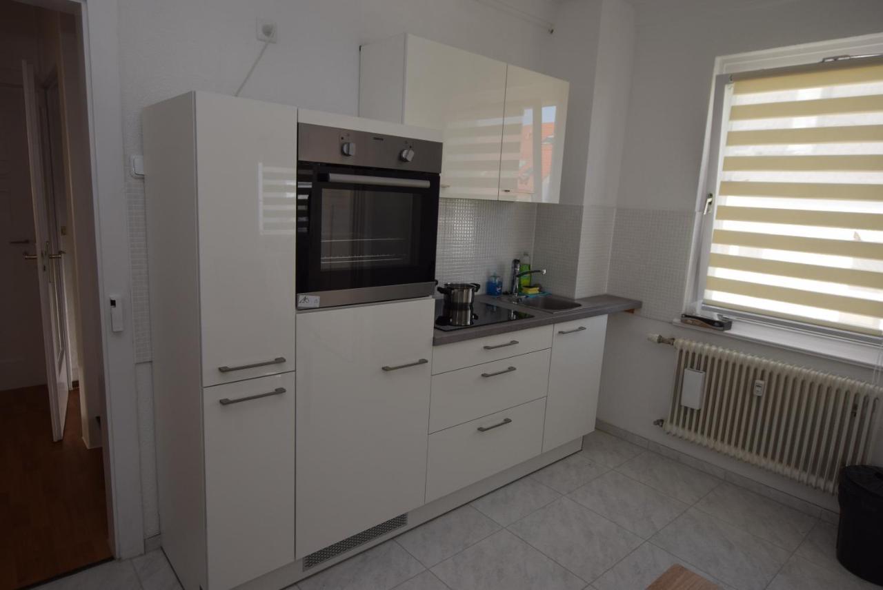 Nuertingen Zimmer ภายนอก รูปภาพ
